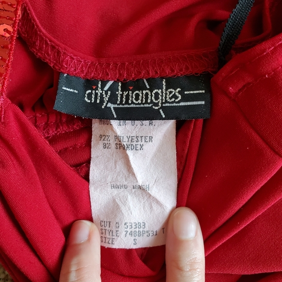 City Triangles - Red Sequins Halter Dress - Picture 6 of 6